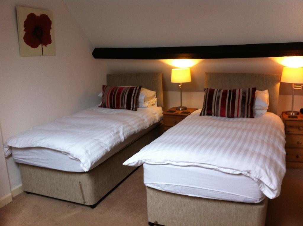 Burcott Mill Guesthouse Вэллс Экстерьер фото